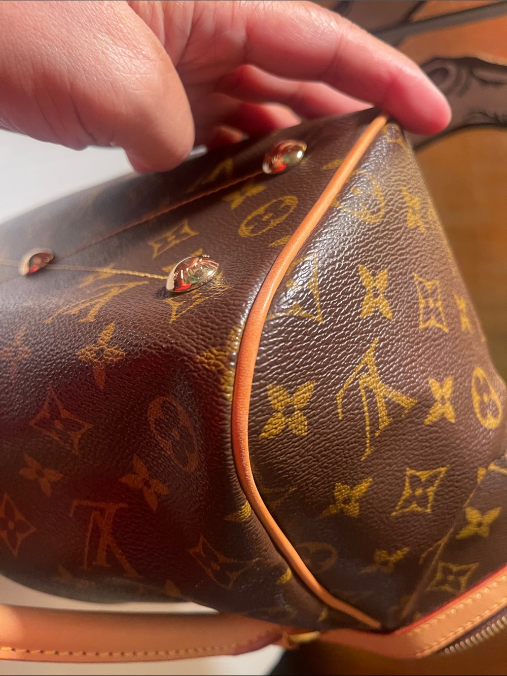 Louis Vuitton Brown Monogram Satchel with Natural Vachetta Trim - Picture 14 of 16